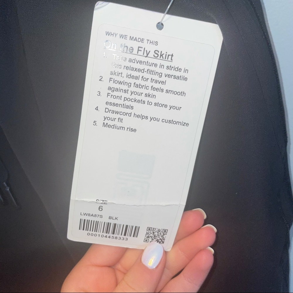 NWT Lululemon On The Fly Skirt - Picture 3 of 4